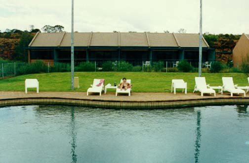AUS NT KingsCanyon 1992 Resort Ruth 003